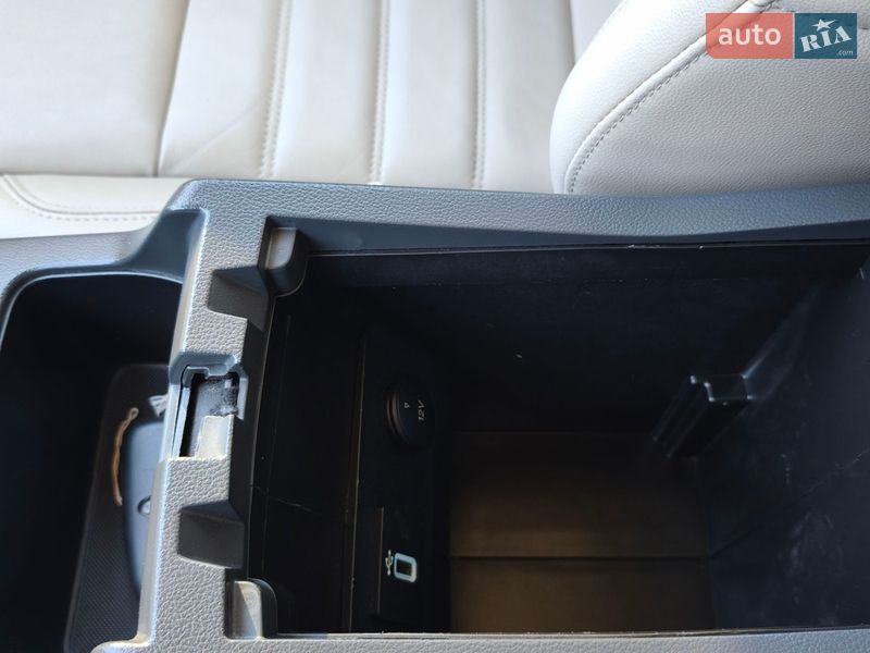 Позашляховик / Кросовер Ford Escape 2017 в Стрию фото 40 Позашляховик / Кросовер Ford Escape 2017 в Стрию