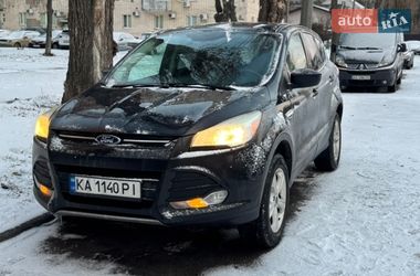 Внедорожник / Кроссовер Ford Escape 2015 в Киеве