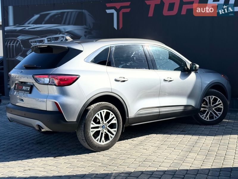 Внедорожник / Кроссовер Ford Escape 2021 в Львове