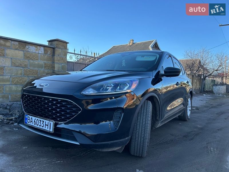 Позашляховик / Кросовер Ford Escape 2021 в Долинській