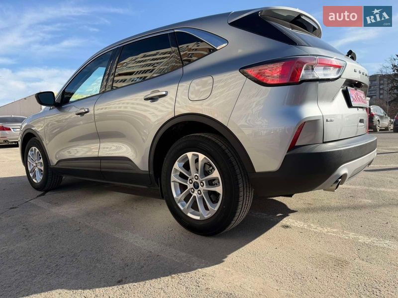 Внедорожник / Кроссовер Ford Escape 2022 в Львове