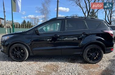 Внедорожник / Кроссовер Ford Escape 2018 в Коломые