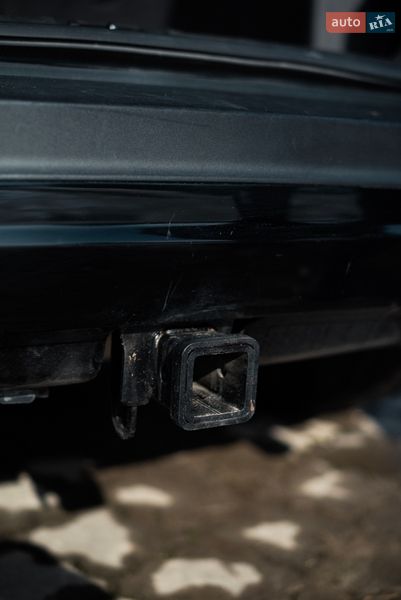 Позашляховик / Кросовер Ford Escape 2016 в Золочеві