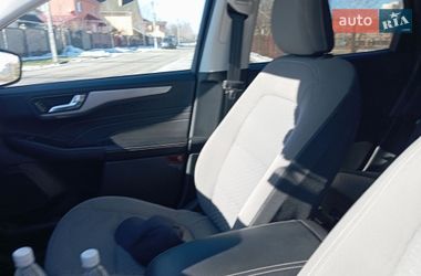 Внедорожник / Кроссовер Ford Escape 2021 в Буче