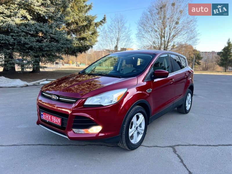 Позашляховик / Кросовер Ford Escape 2015 в Рівному