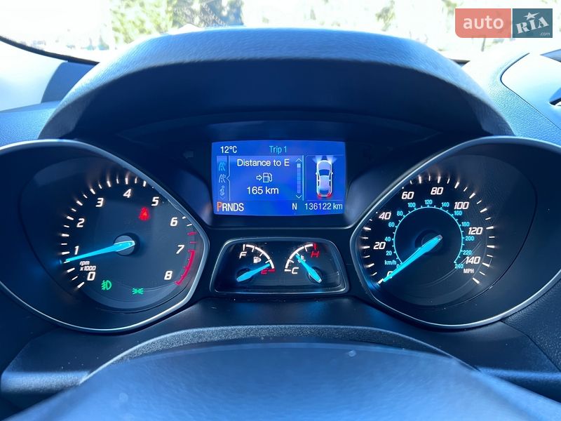 Позашляховик / Кросовер Ford Escape 2015 в Рівному