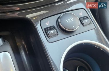 Внедорожник / Кроссовер Ford Escape 2016 в Ивано-Франковске