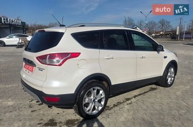 Внедорожник / Кроссовер Ford Escape 2016 в Ивано-Франковске