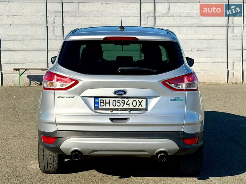 Внедорожник / Кроссовер Ford Escape 2014 в Одессе