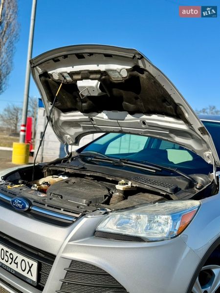Внедорожник / Кроссовер Ford Escape 2014 в Одессе