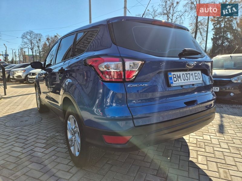 Внедорожник / Кроссовер Ford Escape 2017 в Сумах