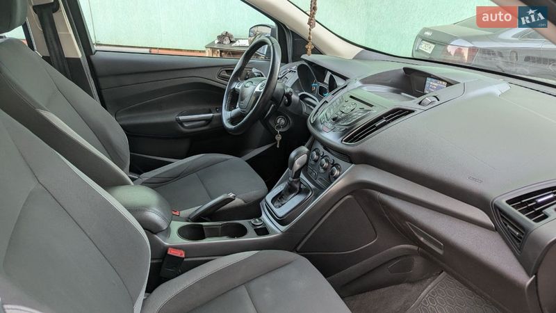 Позашляховик / Кросовер Ford Escape 2012 в Львові