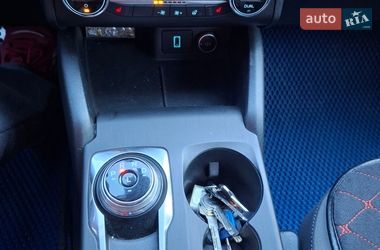 Внедорожник / Кроссовер Ford Escape 2020 в Запорожье