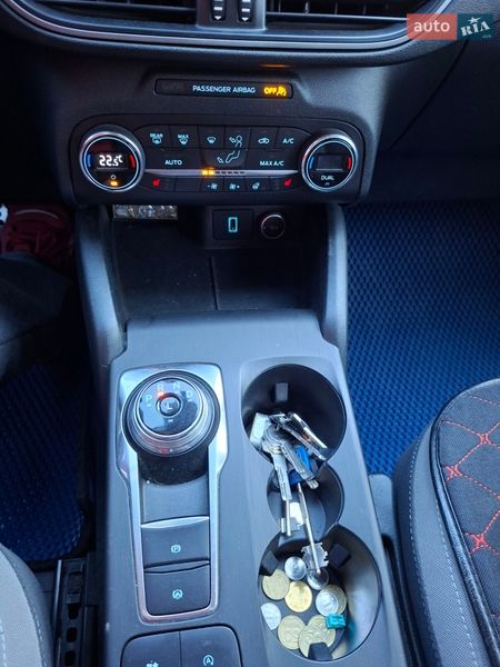 Внедорожник / Кроссовер Ford Escape 2020 в Запорожье