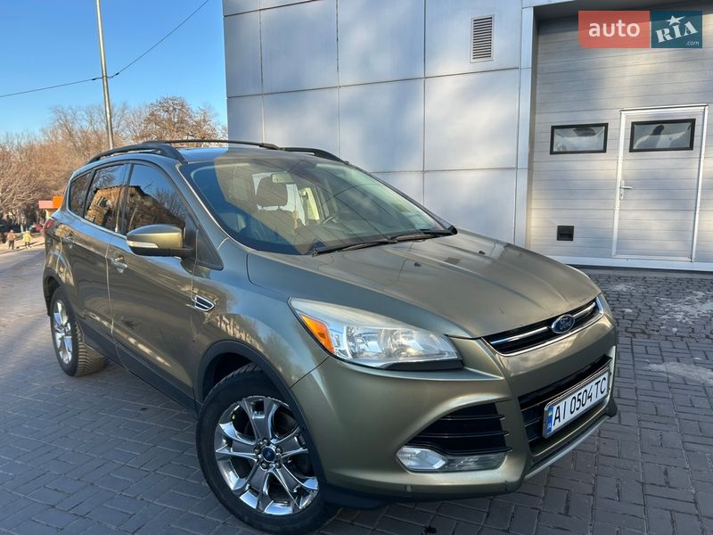 Внедорожник / Кроссовер Ford Escape 2013 в Каменском