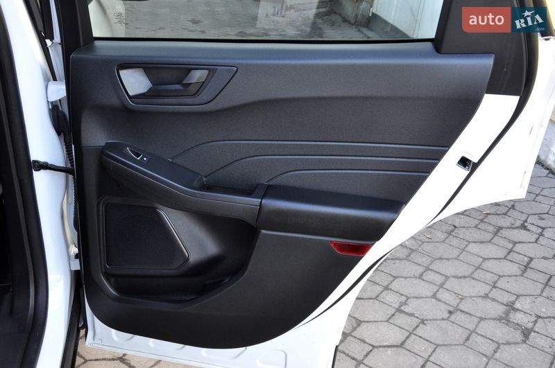 Позашляховик / Кросовер Ford Escape 2023 в Львові