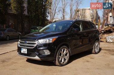 Позашляховик / Кросовер Ford Escape 2018 в Львові