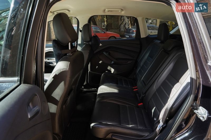 Позашляховик / Кросовер Ford Escape 2018 в Львові