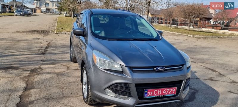 Внедорожник / Кроссовер Ford Escape 2014 в Черновцах