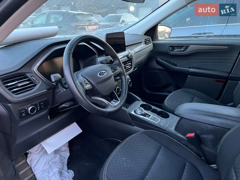 Внедорожник / Кроссовер Ford Escape 2023 в Львове