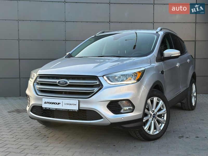 Позашляховик / Кросовер Ford Escape 2017 в Одесі