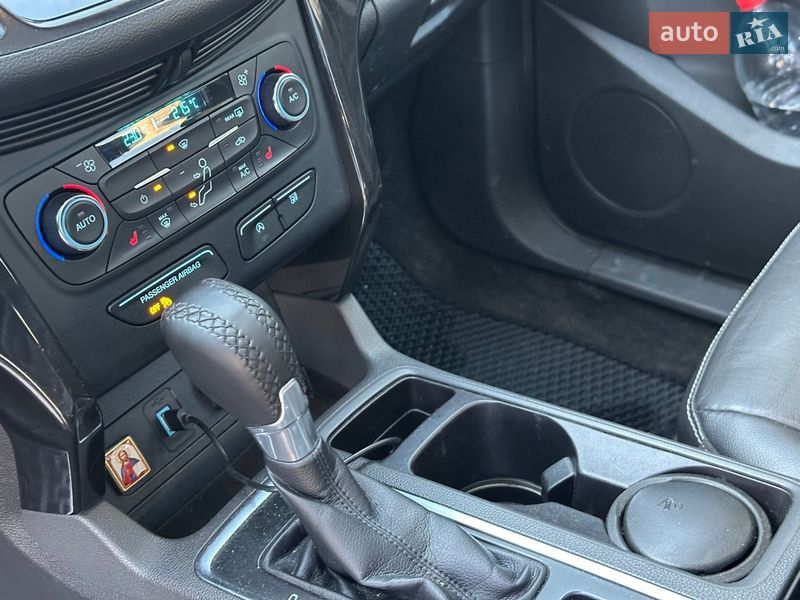 Позашляховик / Кросовер Ford Escape 2017 в Одесі