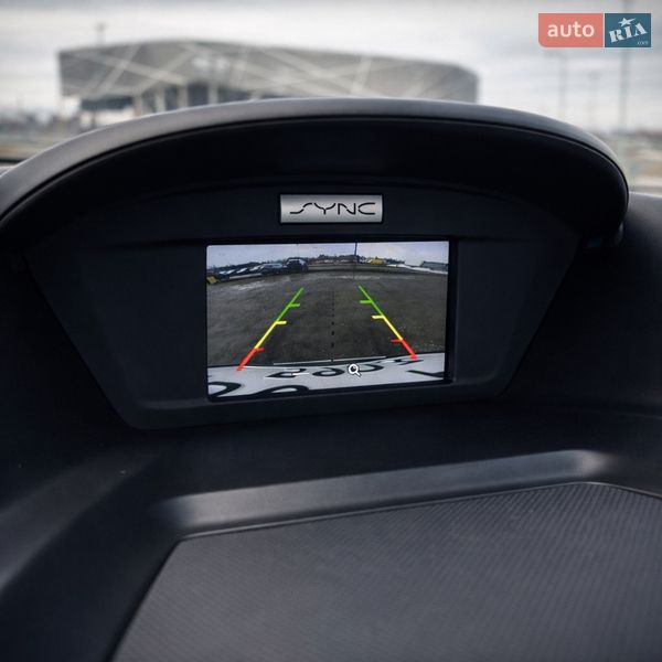 Внедорожник / Кроссовер Ford Escape 2017 в Львове