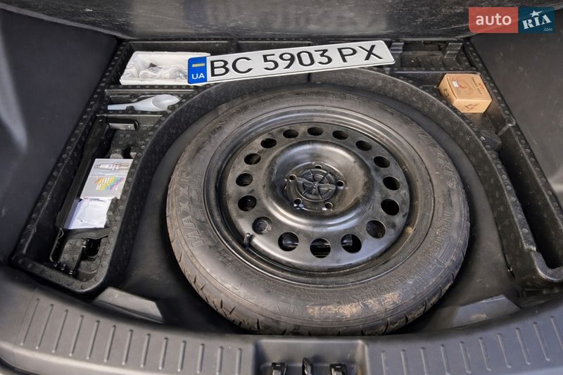 Внедорожник / Кроссовер Ford Escape 2017 в Львове