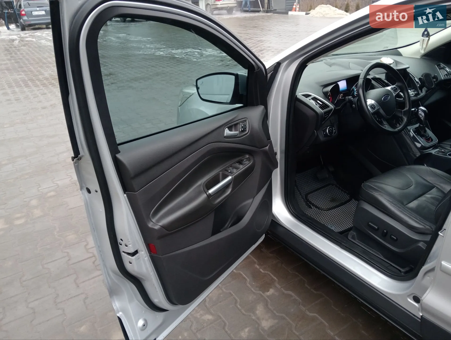 2012 Ford Escape - мініатюра 11