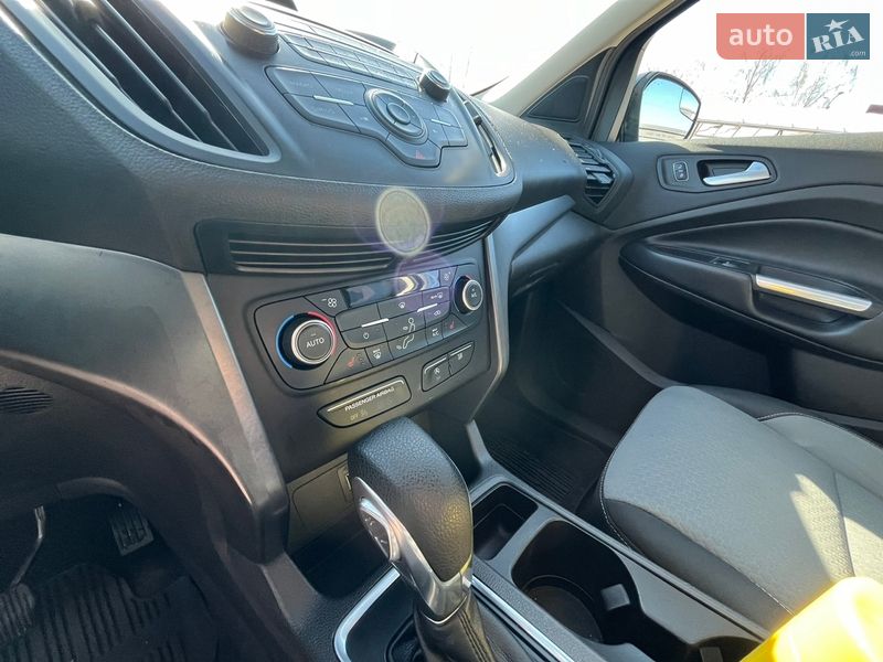 Внедорожник / Кроссовер Ford Escape 2018 в Белой Церкви