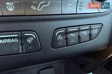 Внедорожник / Кроссовер Ford Escape 2019 в Киеве