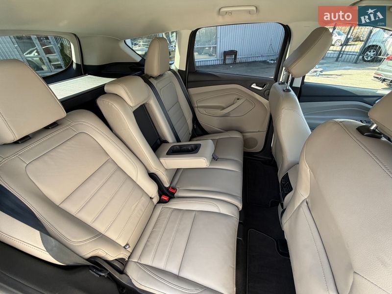 Внедорожник / Кроссовер Ford Escape 2019 в Киеве