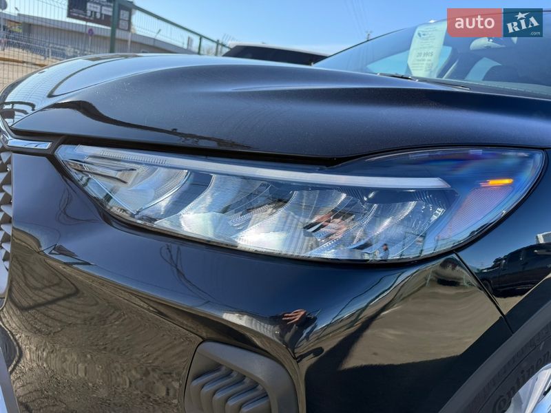 Внедорожник / Кроссовер Ford Escape 2023 в Киеве