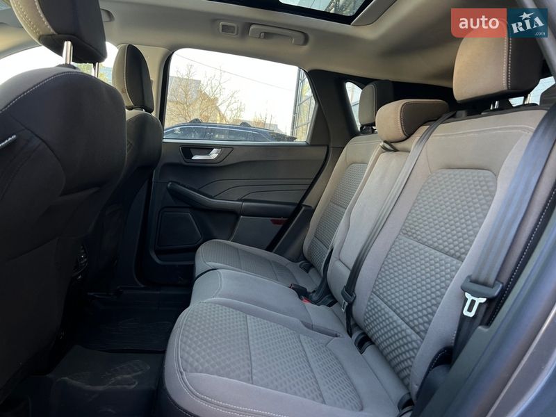 Внедорожник / Кроссовер Ford Escape 2021 в Ивано-Франковске