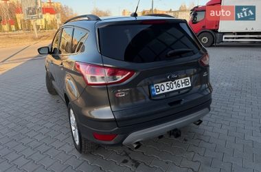 Внедорожник / Кроссовер Ford Escape 2015 в Тернополе