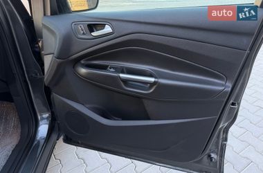 Внедорожник / Кроссовер Ford Escape 2015 в Тернополе