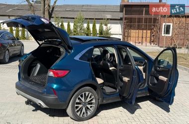 Внедорожник / Кроссовер Ford Escape 2020 в Золочеве