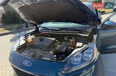 Внедорожник / Кроссовер Ford Escape 2020 в Золочеве