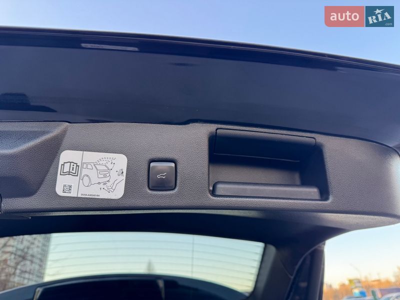 Внедорожник / Кроссовер Ford Escape 2019 в Киеве