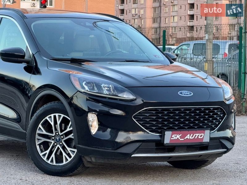 Внедорожник / Кроссовер Ford Escape 2019 в Киеве