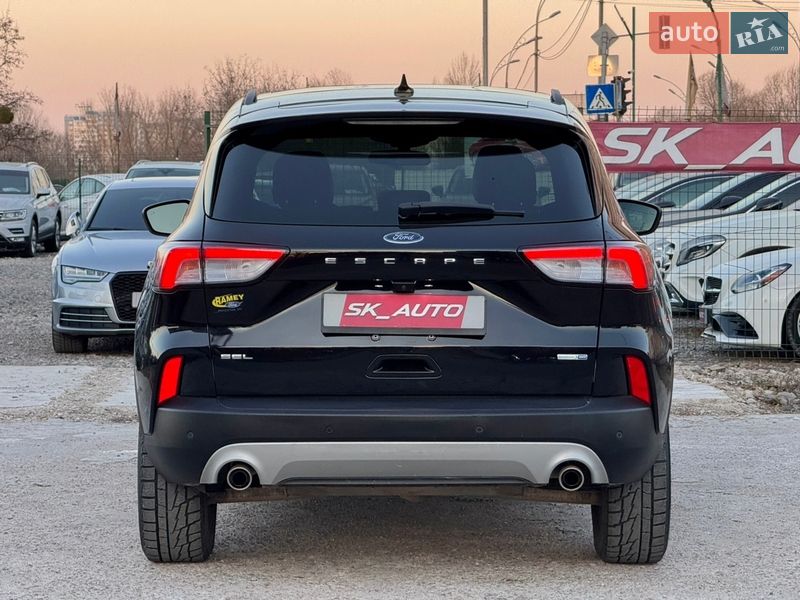 Внедорожник / Кроссовер Ford Escape 2019 в Киеве