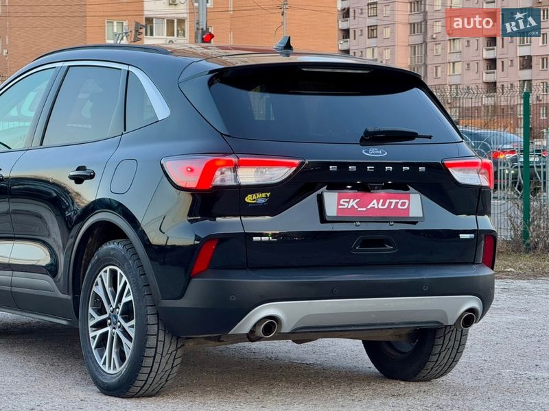 Внедорожник / Кроссовер Ford Escape 2019 в Киеве
