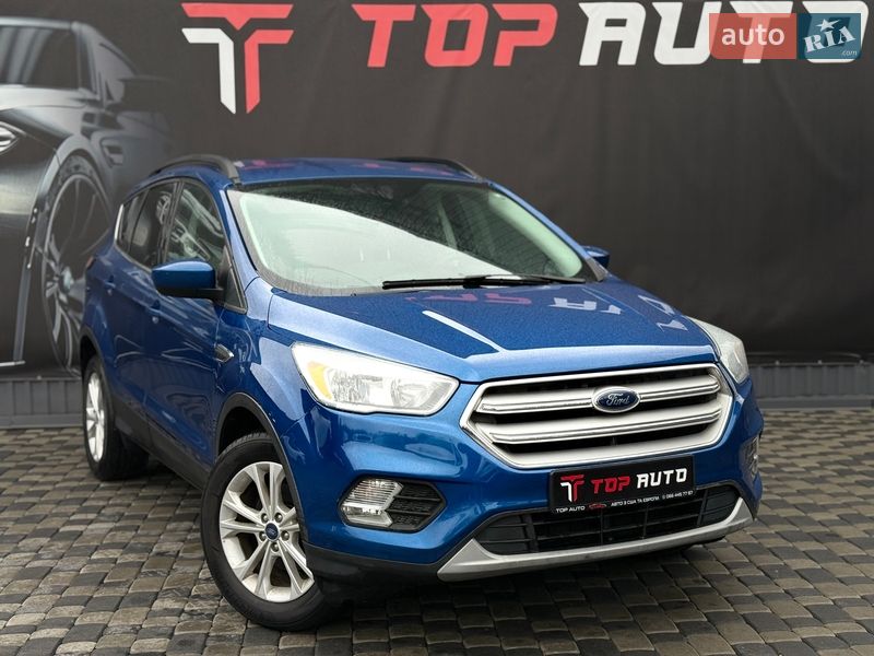 Позашляховик / Кросовер Ford Escape 2018 в Львові