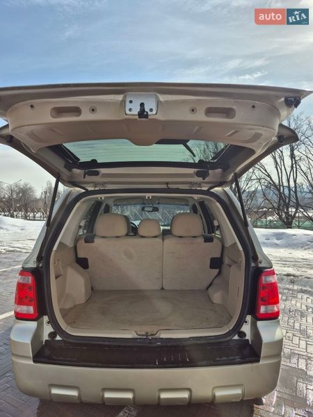 Внедорожник / Кроссовер Ford Escape 2011 в Чугуеве фото 7 Внедорожник / Кроссовер Ford Escape 2011 в Чугуеве