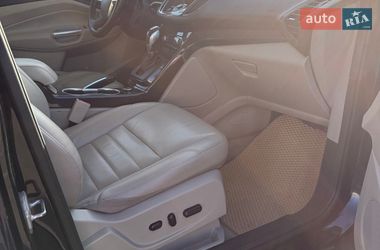 Внедорожник / Кроссовер Ford Escape 2015 в Львове