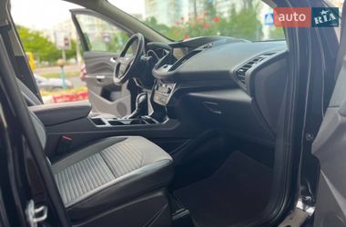 Внедорожник / Кроссовер Ford Escape 2019 в Одессе