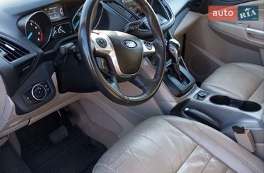 Позашляховик / Кросовер Ford Escape 2015 в Бару
