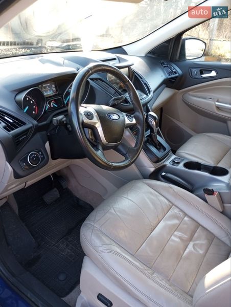 Позашляховик / Кросовер Ford Escape 2015 в Бару
