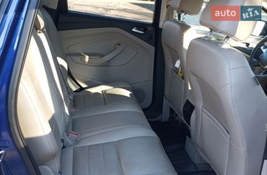 Позашляховик / Кросовер Ford Escape 2015 в Бару