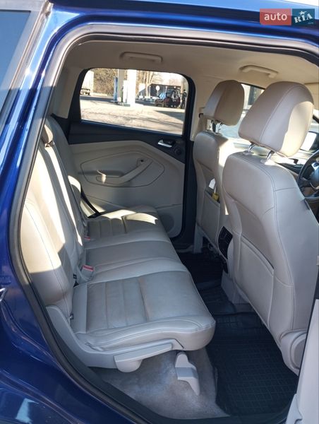Позашляховик / Кросовер Ford Escape 2015 в Бару